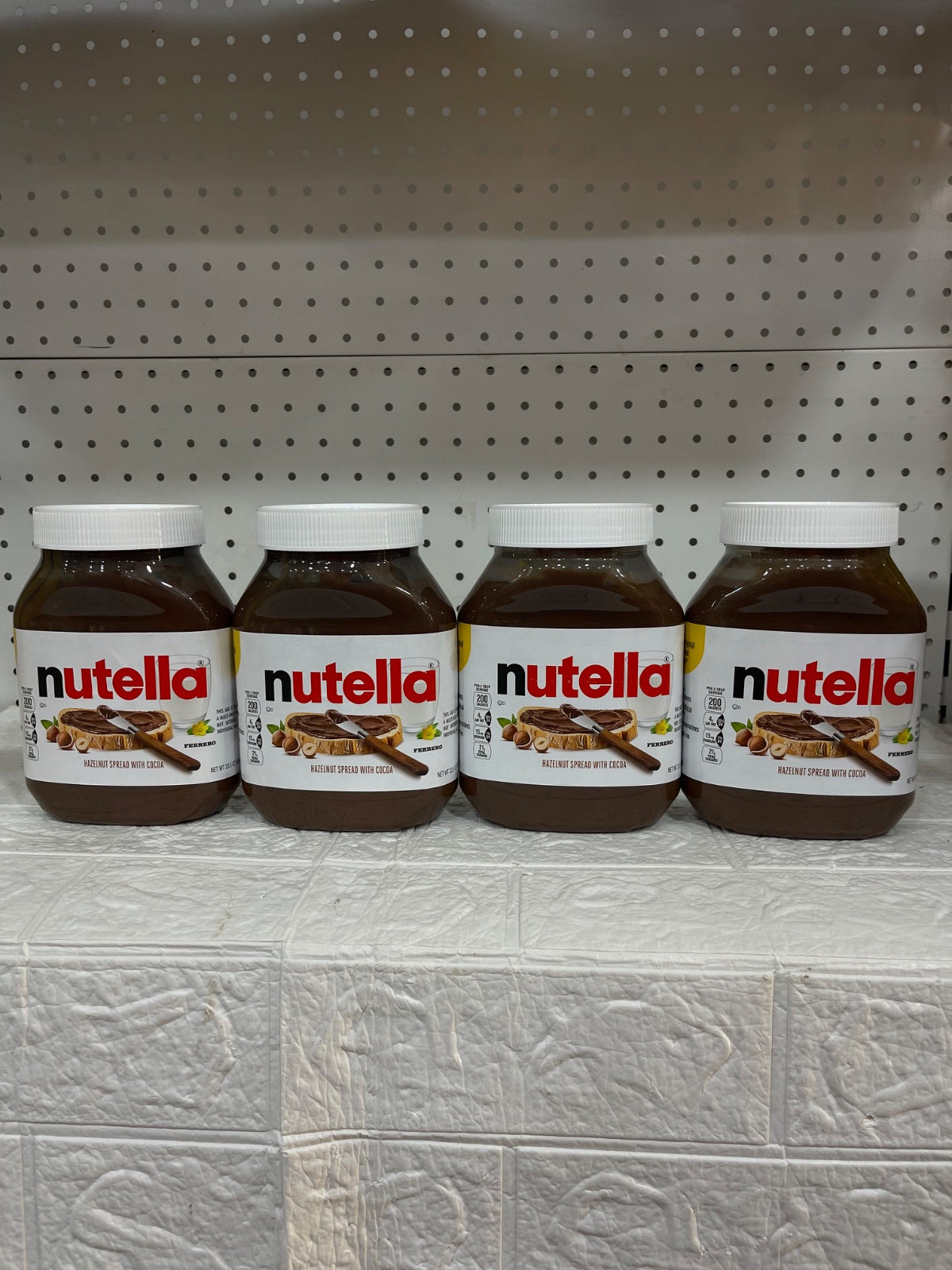 NUTELLA SPREAD