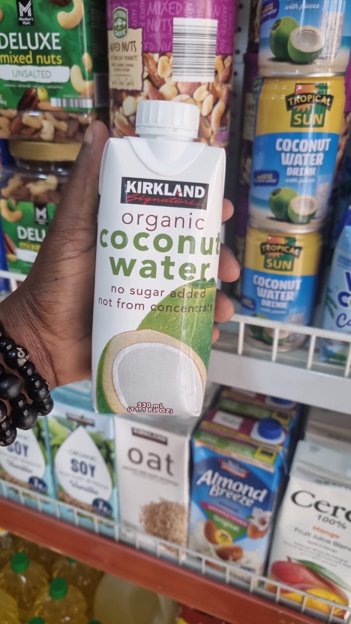 KIRKLAND COCONUT WATER 330ml